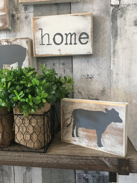 Mini farmhouse signs