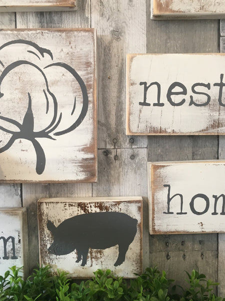 Mini farmhouse signs